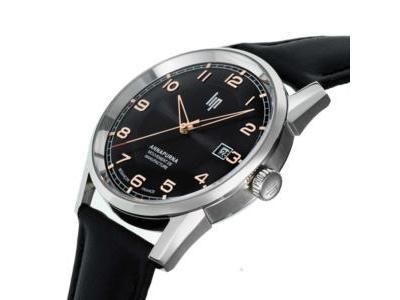 Lip Annapurna R26 Automatique 39 MM Noire - 676010 - Réf. 676010