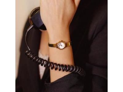 Montre Femme Lip Henriette Classique 18 MM Doré - 671628 - Réf. 671628