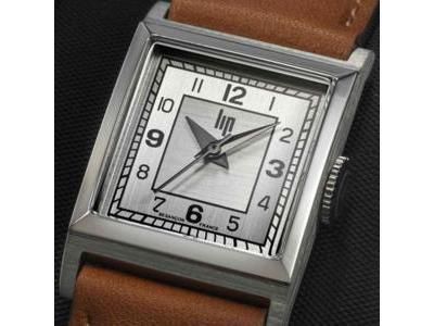 Montre Lip Churchill C18 Acier 671620 - Réf. 671620