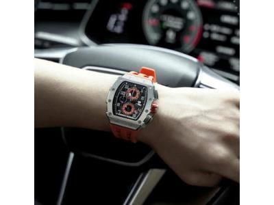 Montre Tsar Bomba Chrono Acier - TB8204Q32 - Réf. TB8204Q32